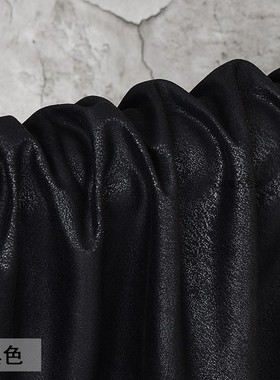 黑色 科技布磨砂绒麂鹿皮绒烫金印花压胶布料 仿真皮纹荔枝纹面料