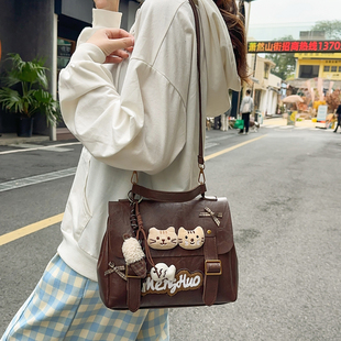 复古高颜值PU小包包邮差背包少女高级感斜挎手提包通勤休闲双肩包