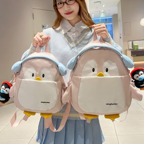 可爱卡通企鹅耳机装饰女学生包