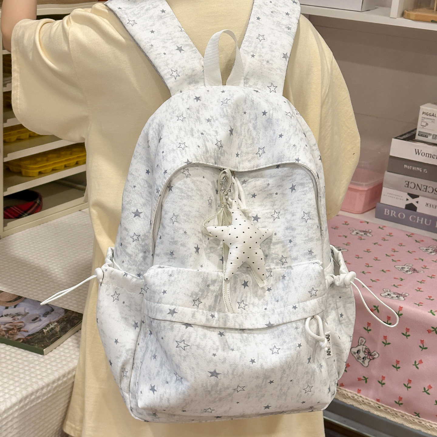 书包女韩版大容量双肩包星星印花背包初高中学生书包休闲背包小学