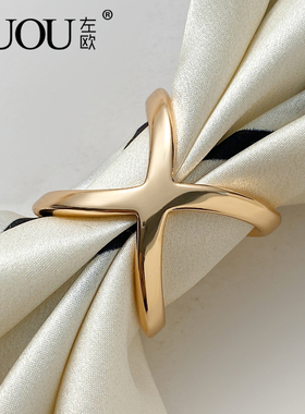 丝巾扣百搭小方巾飘带打结扣围巾披肩多功能高档配饰X型扣环配饰