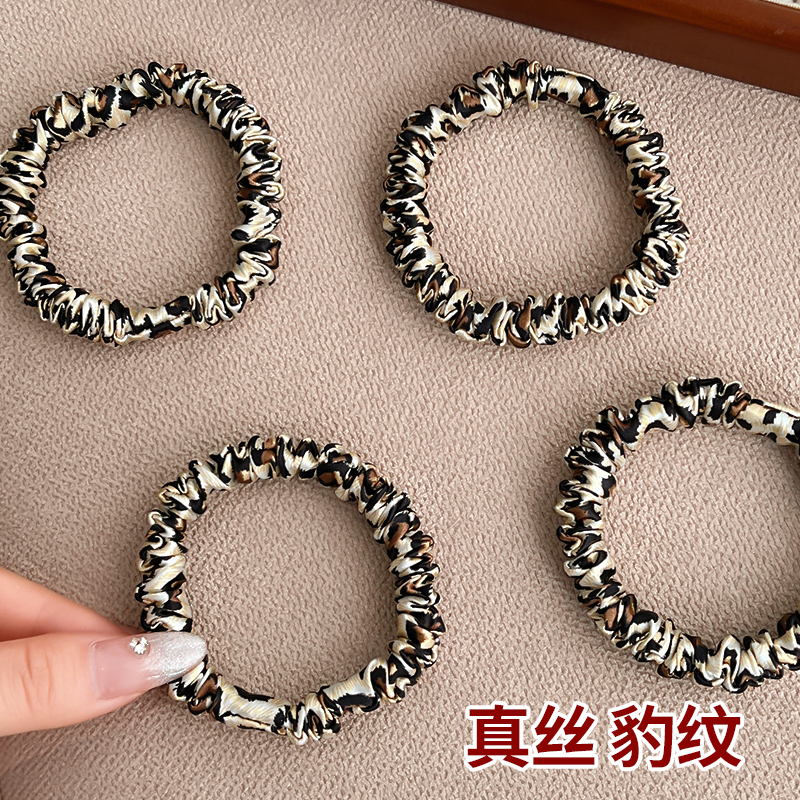 无痕不伤发豹纹真丝发圈