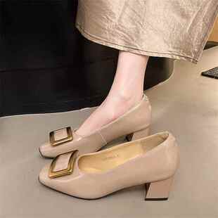 方头浅口单鞋女2025春夏新款方扣百搭粗跟中跟鞋软底舒适高跟鞋