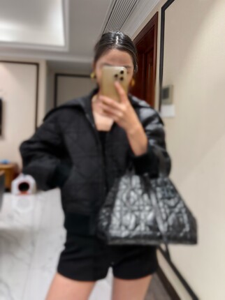 11.8 更新经典菱格飞行员风 大翻领 帅气拉链棉衣 VIP链接无退换