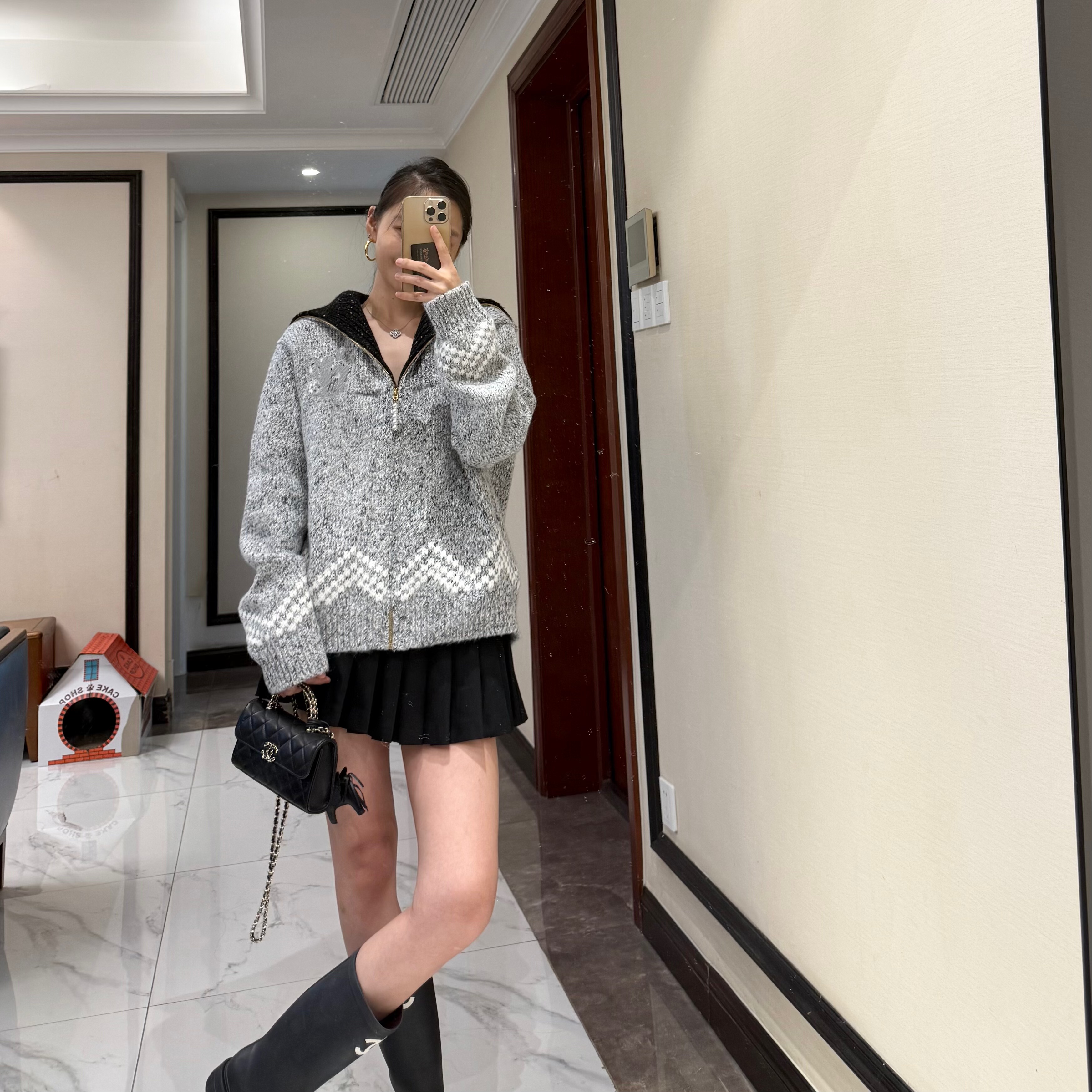 9.16 联名款大翻领针织拉链背后刺绣毛衣 男女同款VIP链接无退换