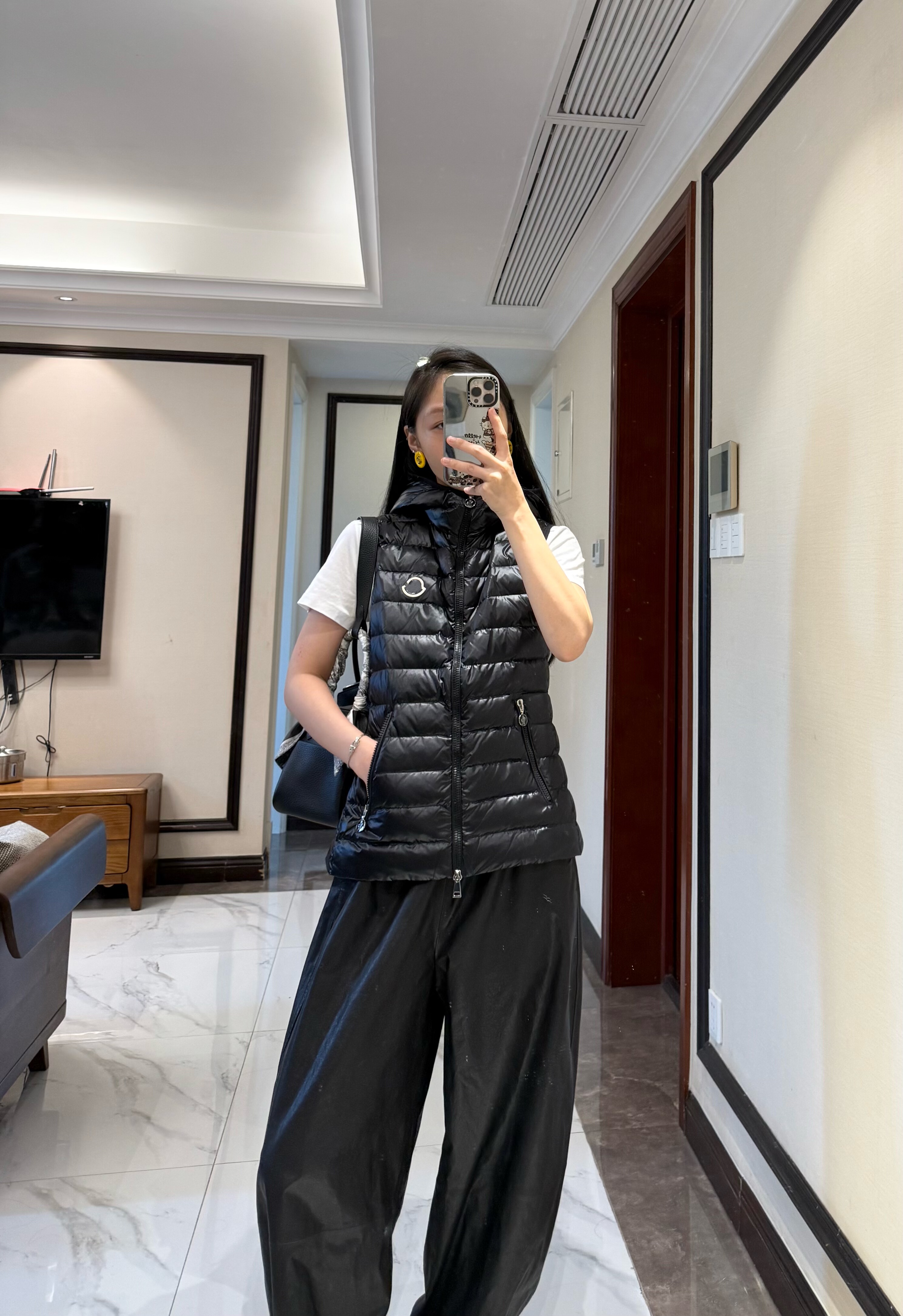 8.23更羽绒马甲薄款澳标收腰羽绒服
