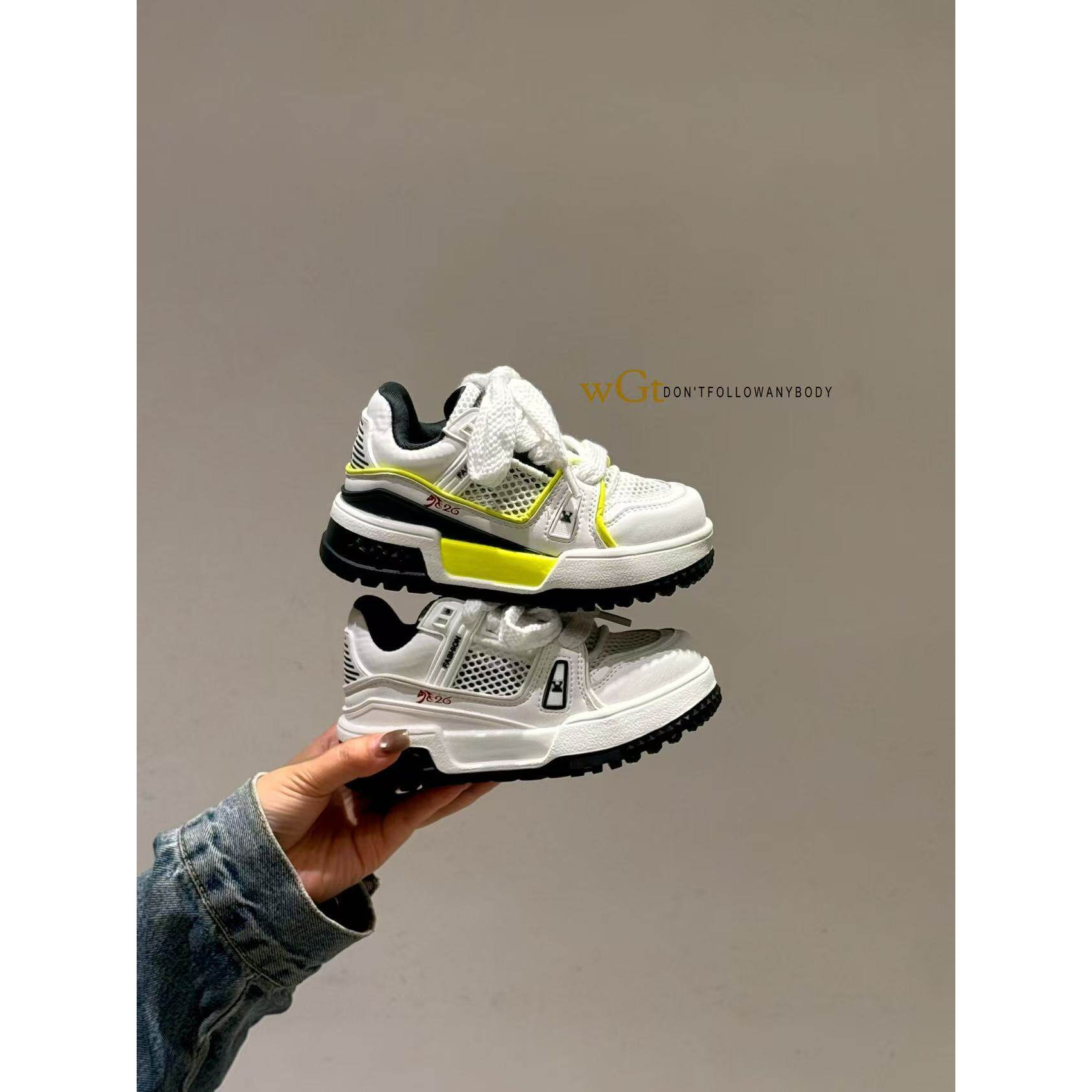 2026夏季新款韩版潮牌WGT男女童单网百搭轻便运动凉鞋小白鞋板鞋