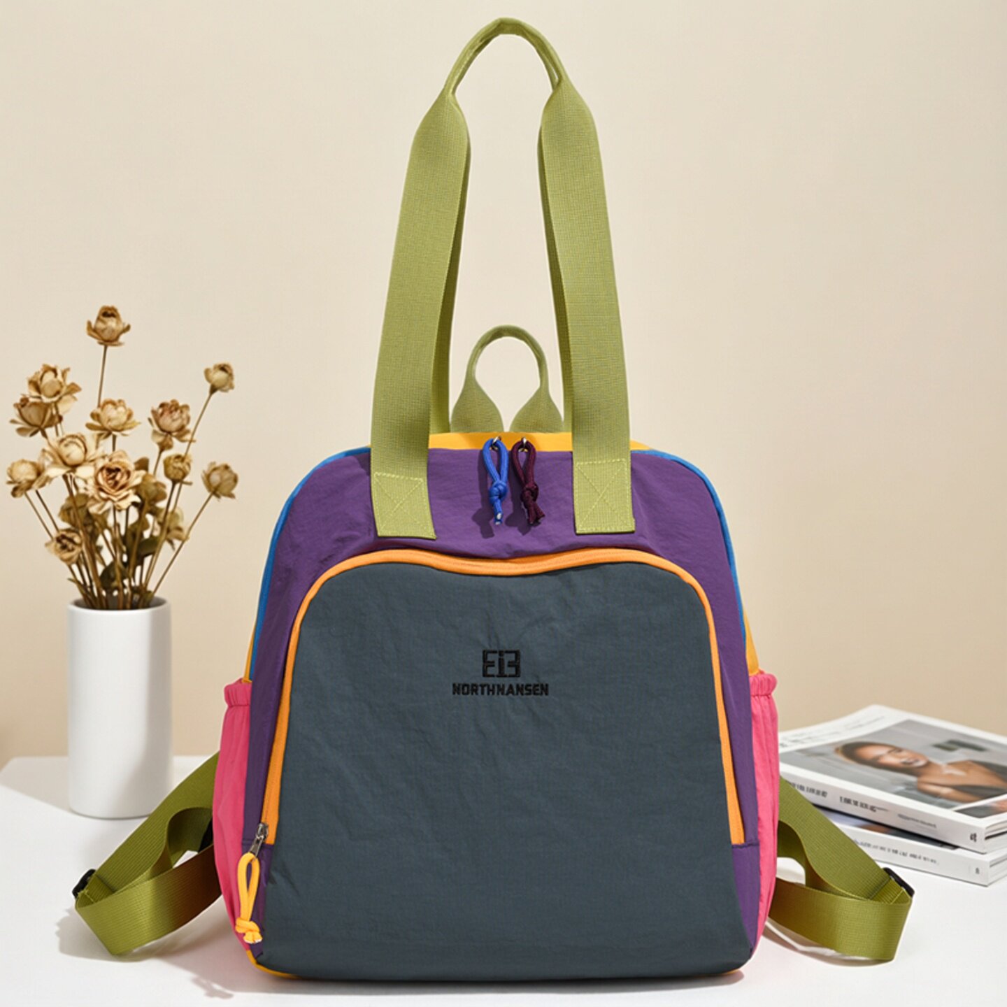 户外登山包女2026新款轻便旅行背包防水徒步旅游包运动爬山双肩包