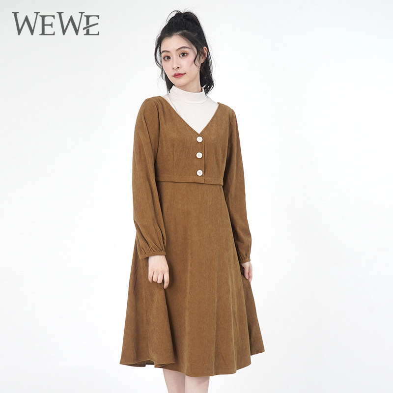 WEWE唯唯通勤连衣裙灯芯高领保暖