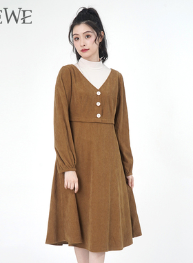 WEWE/唯唯冬季新品女装时尚撞色高领保暖气质连衣裙通勤简约