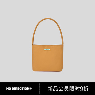 复古腋下彩色尼龙单肩包2615501908A DIRECTION