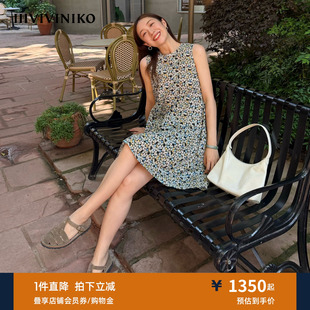 IIIVIVINIKO2026夏季新款清新碎花无袖A字连衣裙女M620619073E