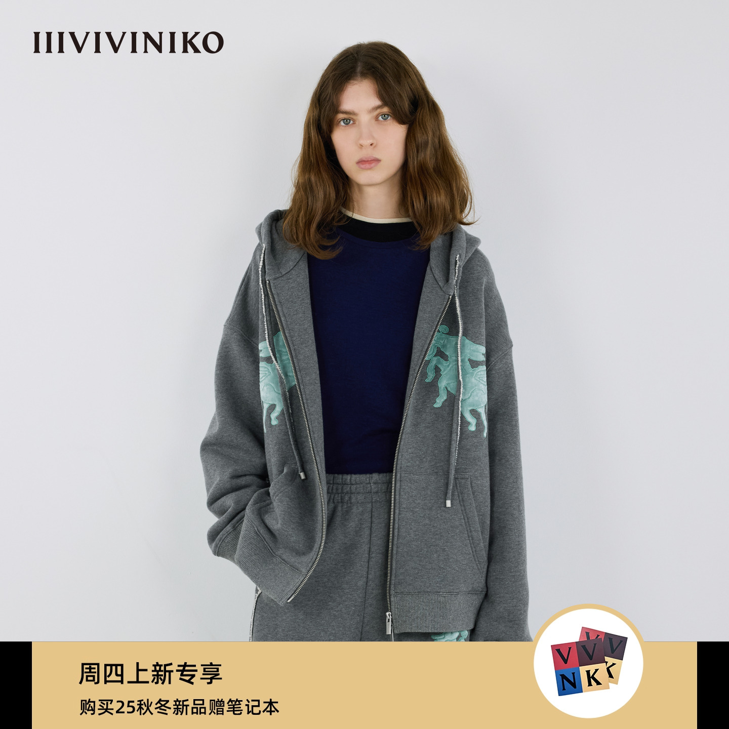 IIIVIVINIKO2025冬新款艺术家合作系列贴布绣卫衣外套M542009372C