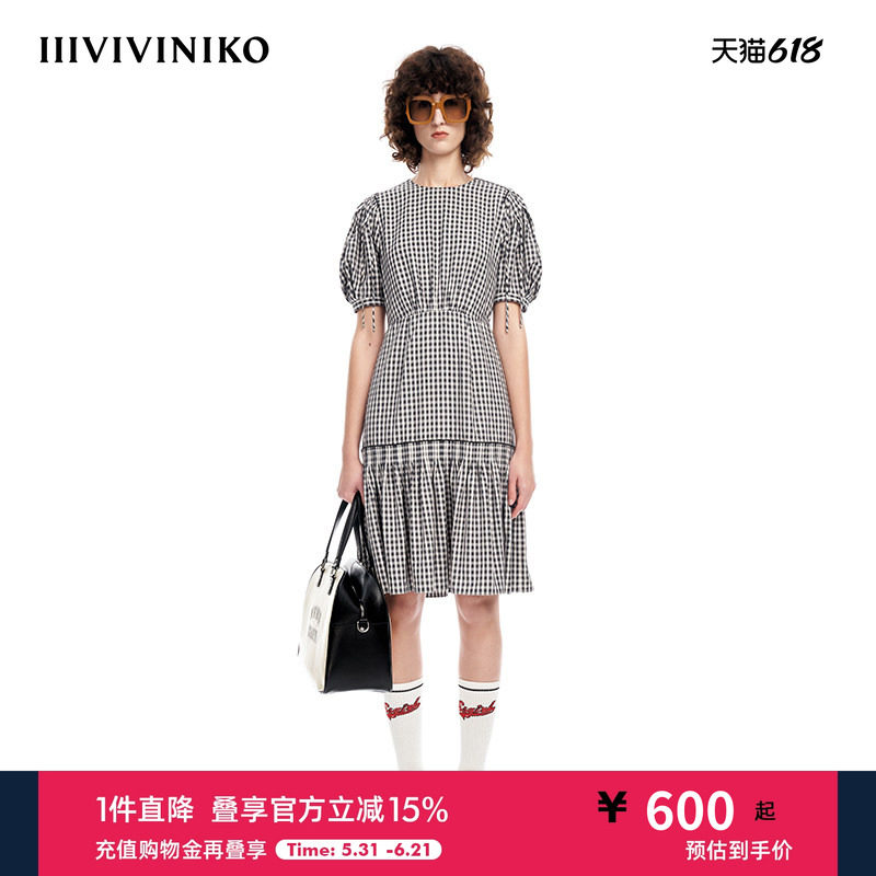 IIIVIVINIKO春夏新品复古泡泡袖格纹短袖收腰连衣裙女M310613140B