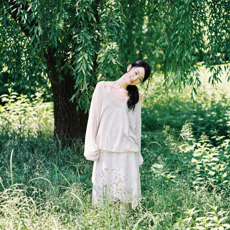 韩系V领针织衫上衣/挂脖吊带背休闲运动套装