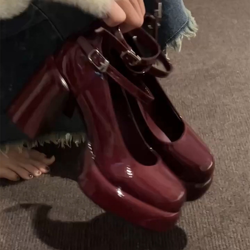 高定版~酒红色玛丽珍鞋女粗跟2026年春季新款高跟鞋绑带粗跟单鞋