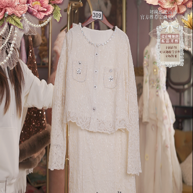 1218直播309彩蛋双旦福利新品米金白上衣裙子两件套80-120