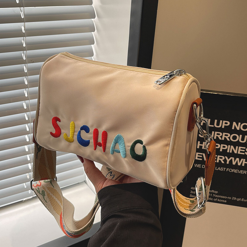 菇八八牛津布包包女士斜挎包