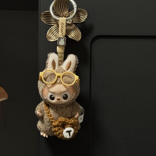 10cm搪胶4.0迷你labubu可爱娃衣挂件拉布布钥匙扣爱心项链小熊包