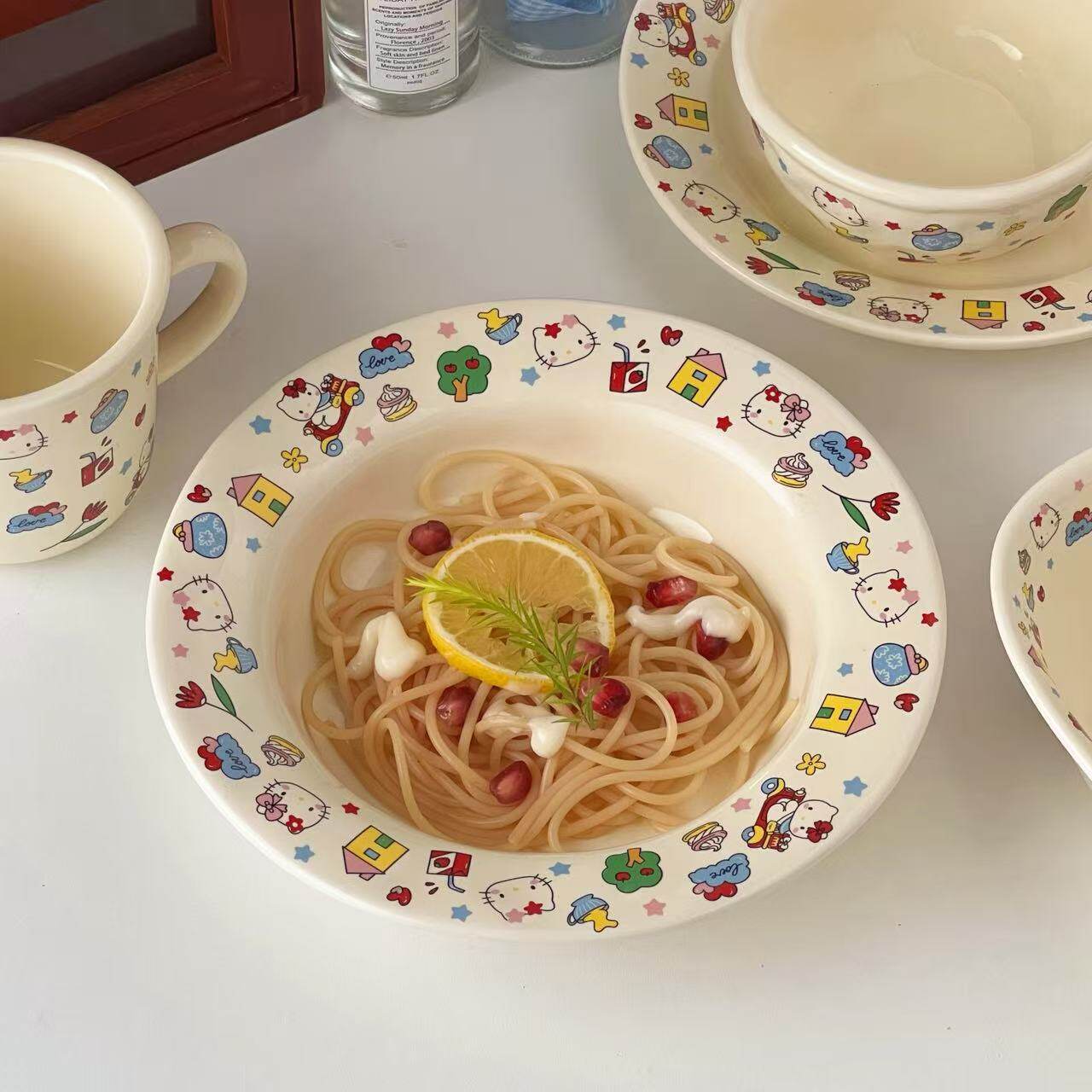 韩式ins奶油色可爱kt猫咪卡通插画草帽盘陶瓷高颜值甜品汤盘家用