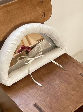 ins简约白色蓬松布艺半圆镜子高颜值家居挂镜小众民宿咖啡厅装饰