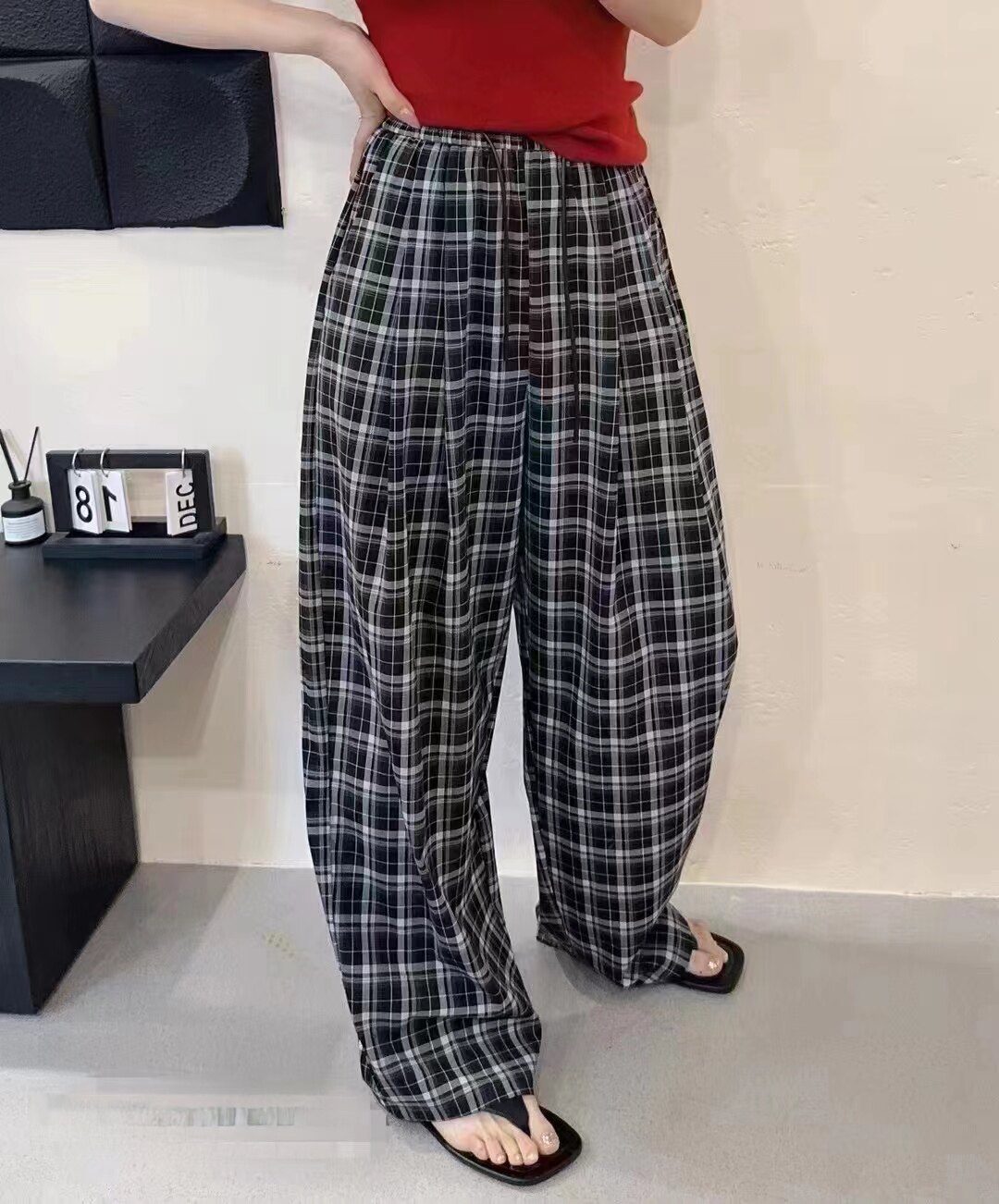 黑色格子裤女夏季薄款欧洲站时尚宽松显瘦小个子垂感休闲阔腿裤子