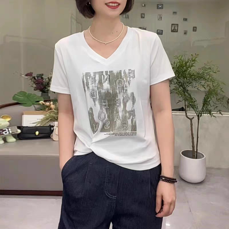 V领短袖T恤女修身显瘦夏季新款正肩欧货洋气烫钻字母下摆打结上衣