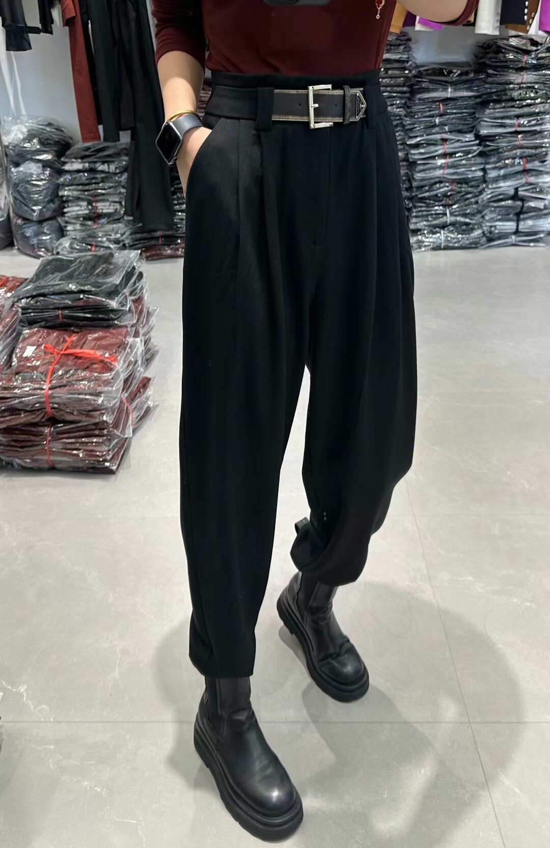 黑色西装哈伦裤百搭拉毛显瘦腰封皮带2026秋冬新款磨毛加厚休闲裤