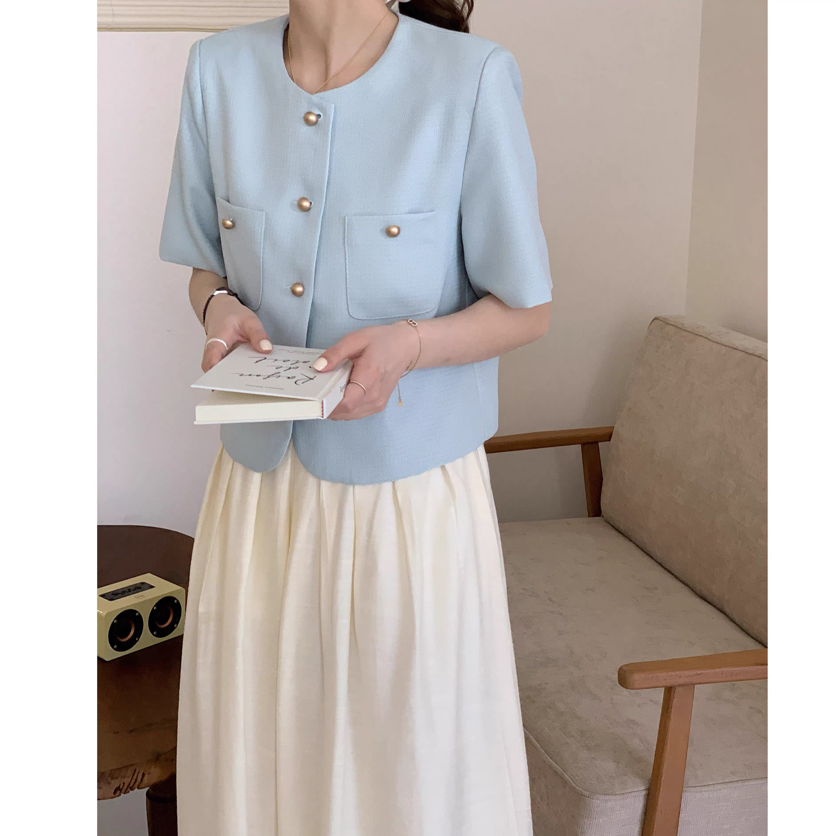 2025新款小香风短袖西装套装夏时尚小个子圆领西服短裙两件套