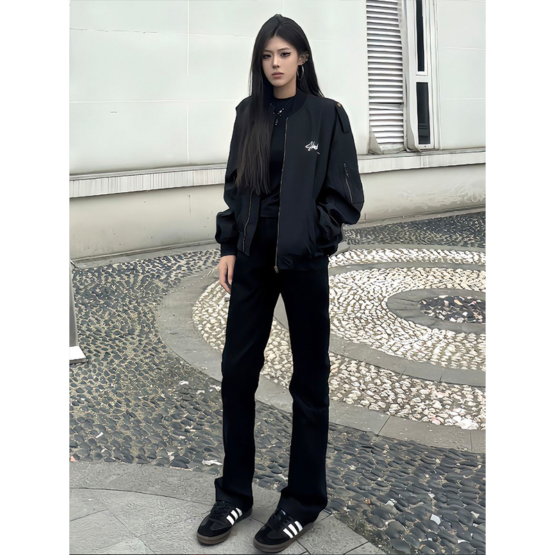 黑色美式高街微喇牛仔裤男款