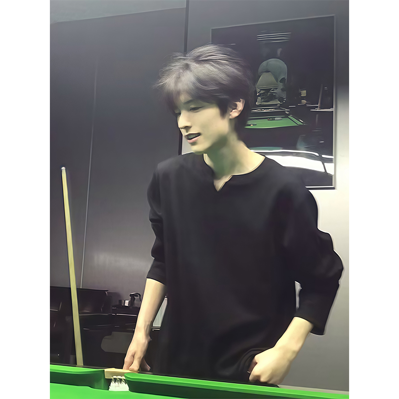 美式v领卫衣男款秋季痞帅高级感