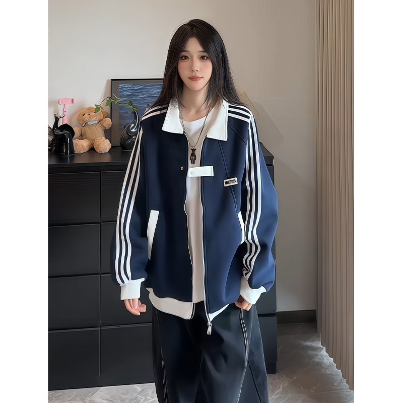 藏青色美式三条杠运动外套