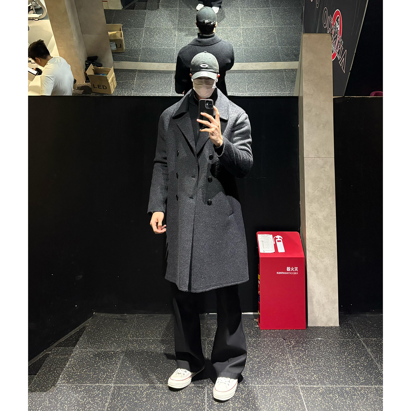 深灰色毛呢大衣男冬季cleanfit