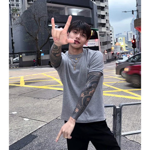 灰色收口袖正肩T恤男士春夏美式弹力修身健身短袖显肌肉运动汗衫