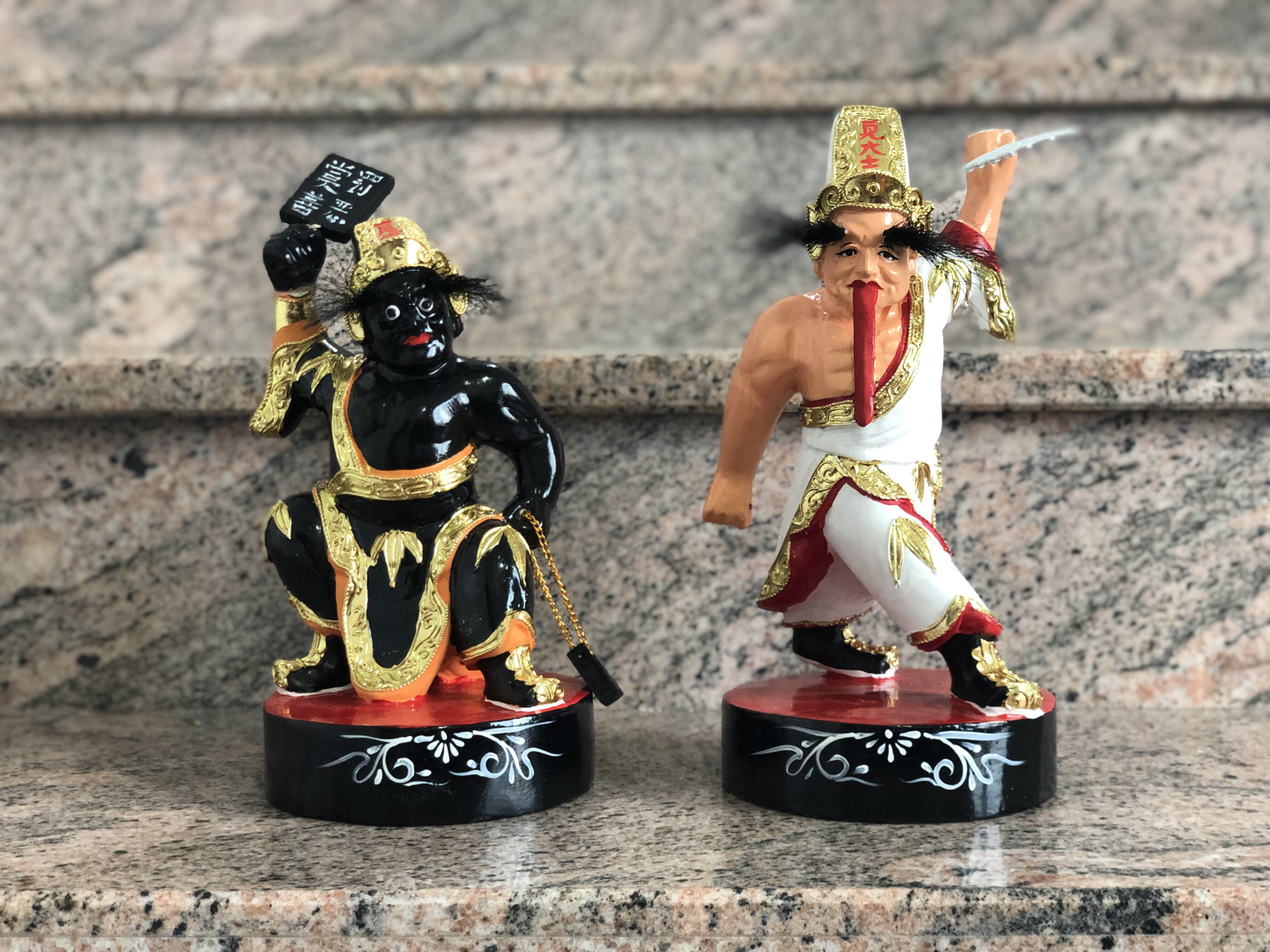 黑白无常七爷八爷木雕佛像