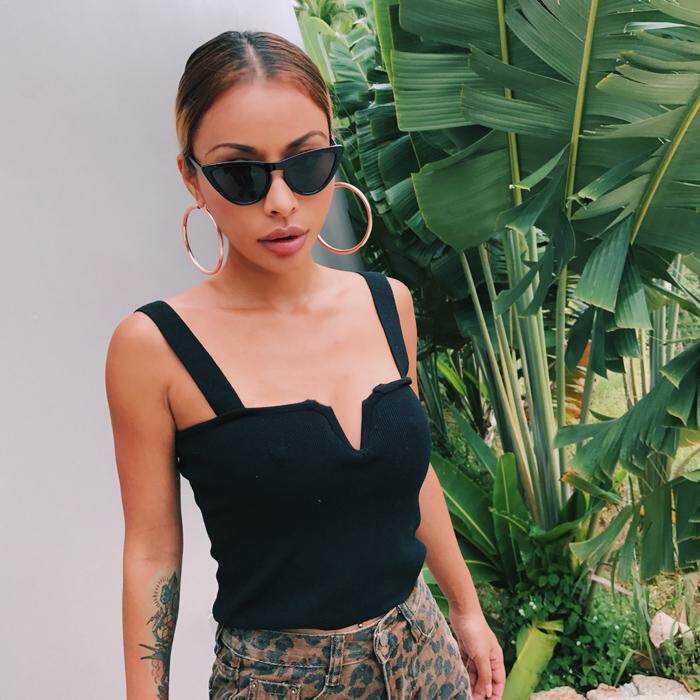 欧美纯色小v开口平领宽肩带修身弹力背心吊带