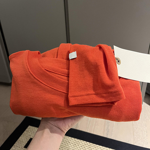 韩系纸片人穿搭~橘红色天丝圆领软糯打底衫2026年早春长袖亲肤T恤