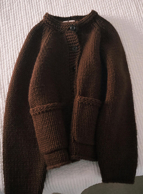 现货】复古深棕色圆领粗线单排扣毛衣外套冬季高质量厚实针织开衫