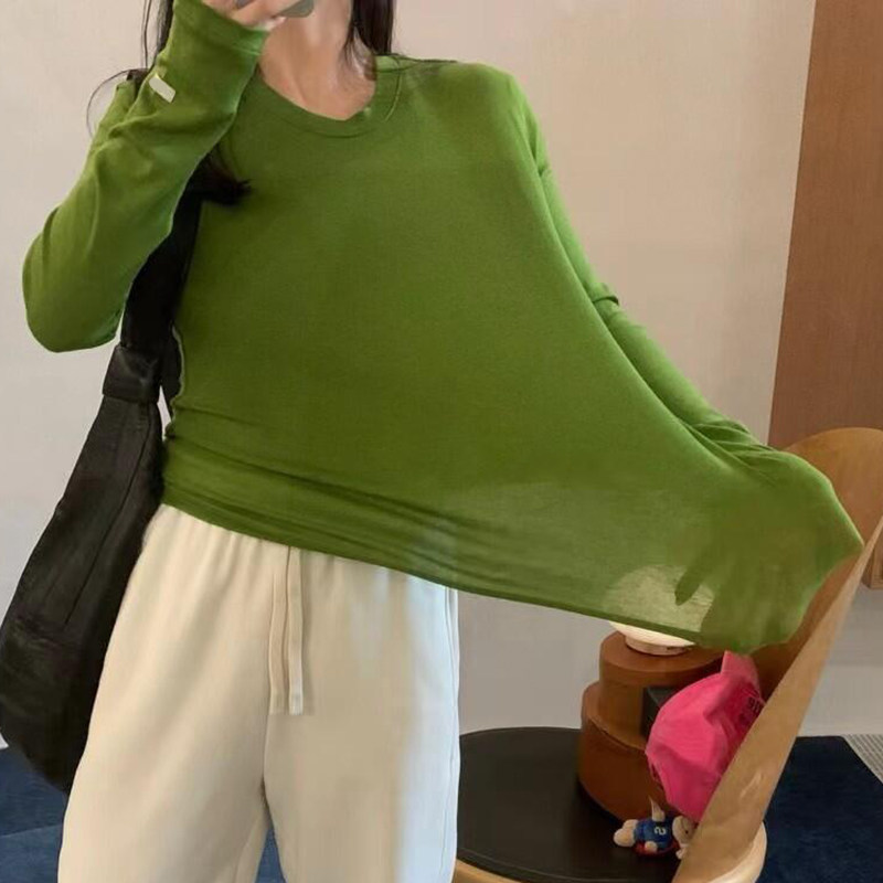 美到失语~绿色天丝圆领长袖高弹显瘦T恤2026年早春新款百搭打底衫,女装/女士精品,大码内搭,淘宝优惠券,粉丝福利购,淘宝优惠卷