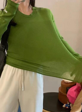 美到失语~绿色天丝圆领长袖高弹显瘦T恤2026年早春新款百搭打底衫