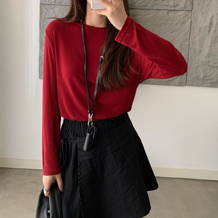 过年红色氛围感天丝圆领长袖T恤女冬季纸片人穿搭亲肤叠穿打底衫