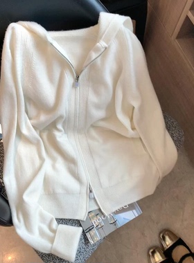 现货】软糯糯白色双拉链连帽针织开衫女秋季马海毛慵懒风毛衣外套