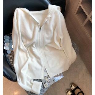 现货】软糯糯白色双拉链连帽针织开衫女秋季马海毛慵懒风毛衣外套