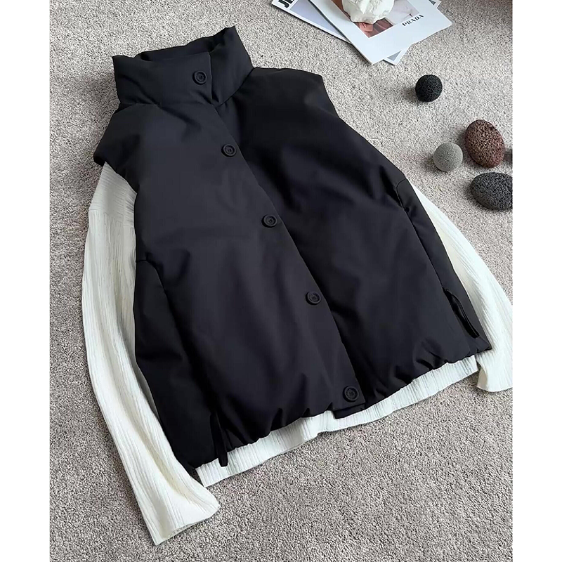 气质黑色立领排扣棉服背心外套冬季新款保暖叠穿氛围感极简风马甲,女装/女士精品,常规大码外套,淘宝优惠券,粉丝福利购,淘宝优惠卷