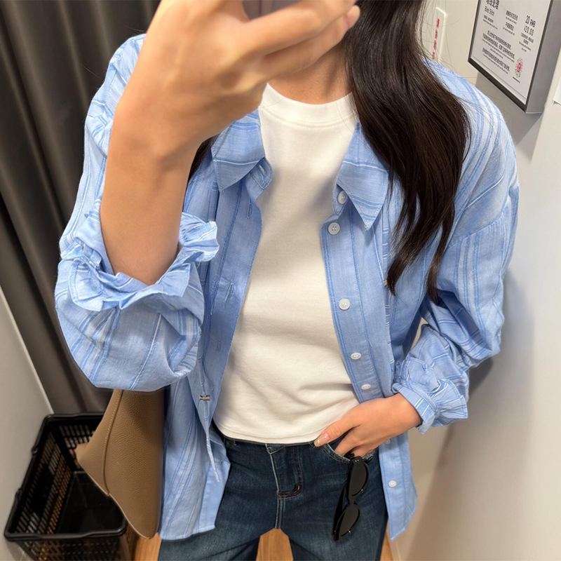 韩系蓝色条纹棉麻小花边翻领衬衫