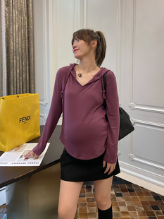显瘦减龄打底衫 内搭连帽卫衣设计感V领修身 春秋时尚 LeoMami孕妇装