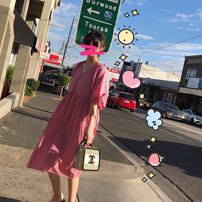 春夏棉质微弹高腰减龄格子连衣裙