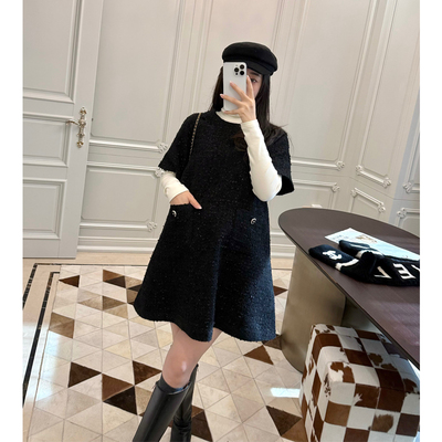 孕妇装秋冬羊毛小香风短袖连衣裙