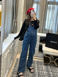 【LeoMami】孕妇裤春秋款外穿宽松牛仔背带裤时尚显瘦减龄直筒裤