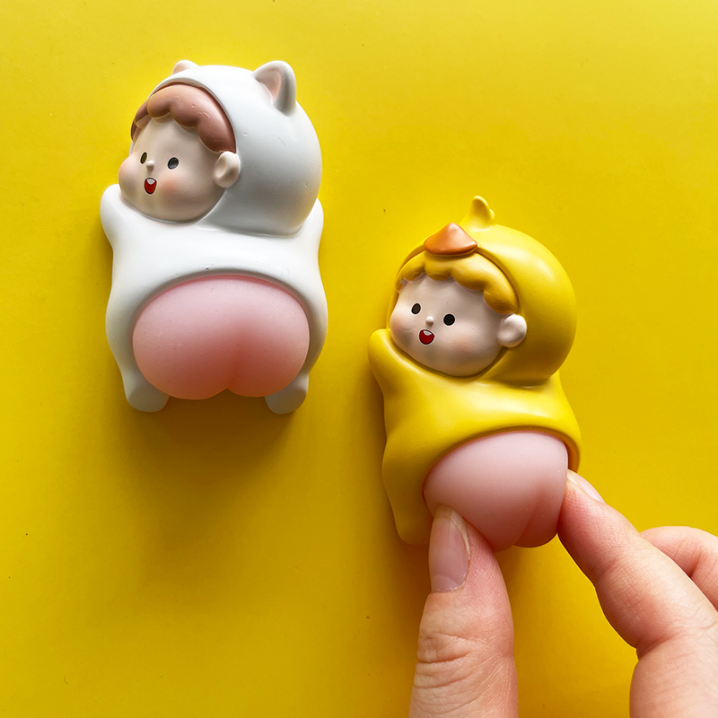 可爱卡通趴着屁屁冰箱磁性贴